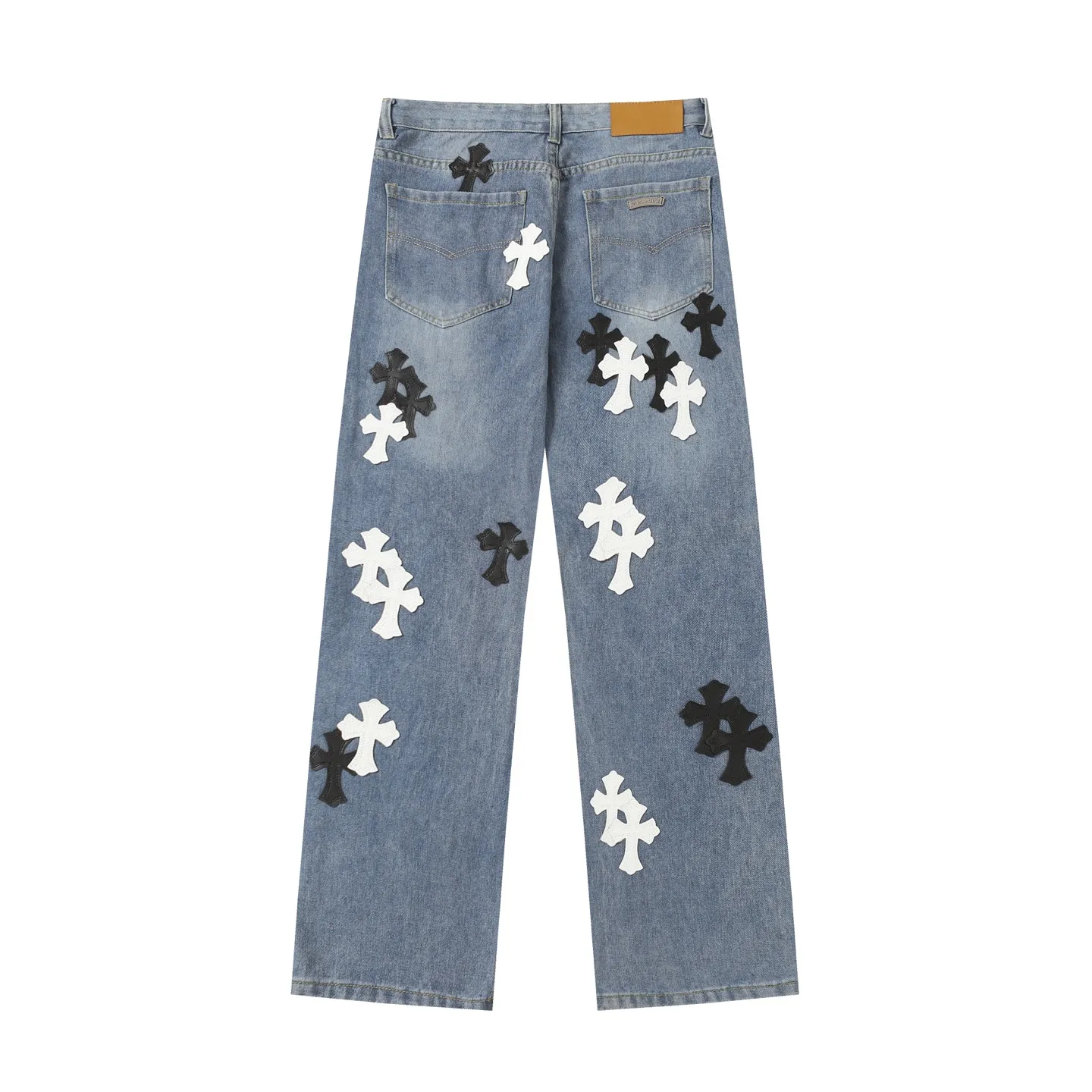 P280 Chrome Hearts/Chrome Hearts 2025SS retro faded ice blue black and white cross Paris limited denim trousers -Vibe style straight stacked god-level version -Ice blue faded denim fabric -A full set of old vintage hardware - Chrome Hearts washed ice blue The high version uses high-ounce custom fabrics, fermentation washing and soft color fixation, soft and thick to wear. The details are all made by hand-polished craftsmanship. All-over jacquard fabrics unique design style created through multiple processes to create a full retro feel Niche unique non-contrasting shirt. Customized distressed spray-painted buttons. Craftsmanship in every detail. Color: Picture color. Size: 28-36.